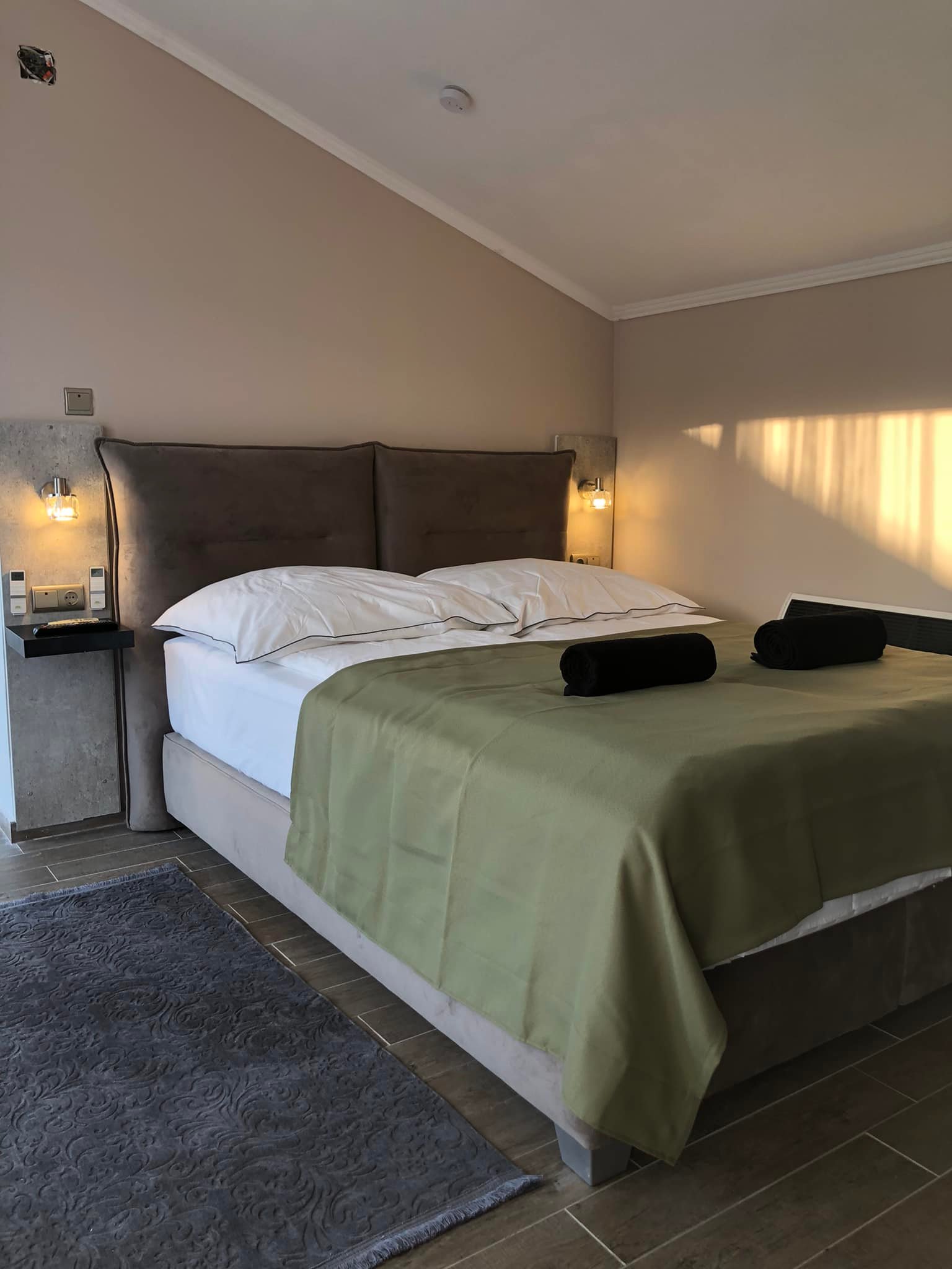 A Borbara Apartman kényelmes hálószobája